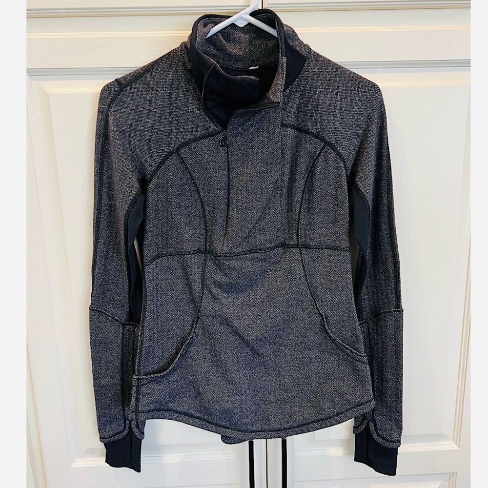 Lululemon women’s slim fit half zip high neck heathered running jacket size 6